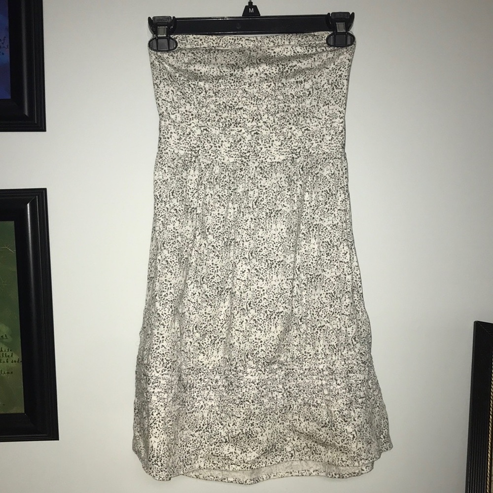 strapless dress